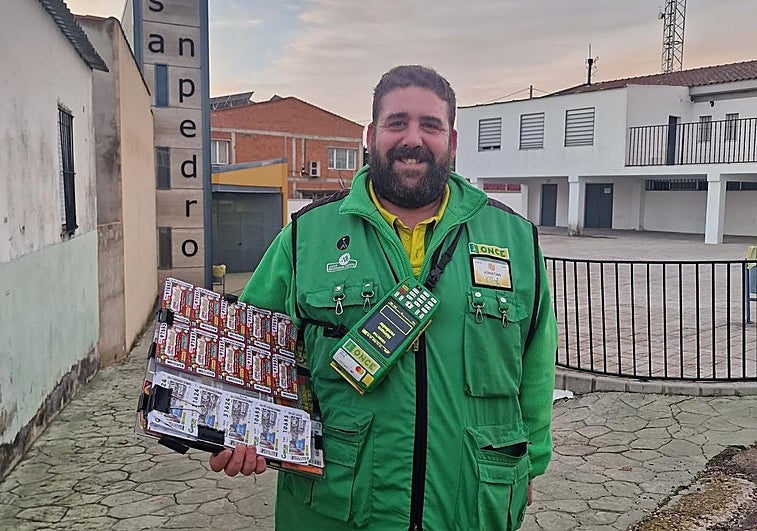 El sueldazo de la ONCE deja 240.000 euros: «Le ha tocado a un cliente de San Pedro de Mérida que compra a diario»